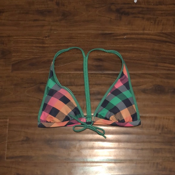 Swimsuit top - Picture 1 of 2